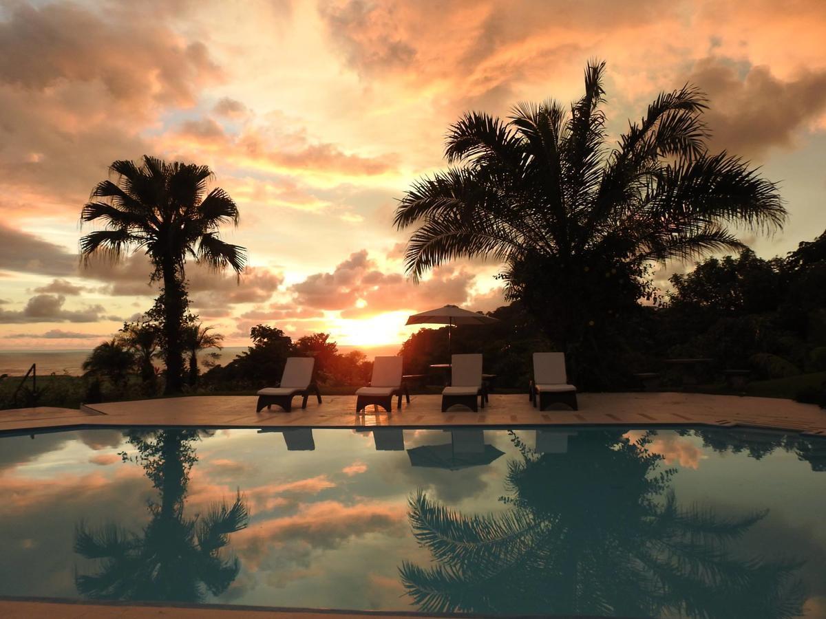 Hotel Lookout Playa Tortuga Ojochal Exterior foto