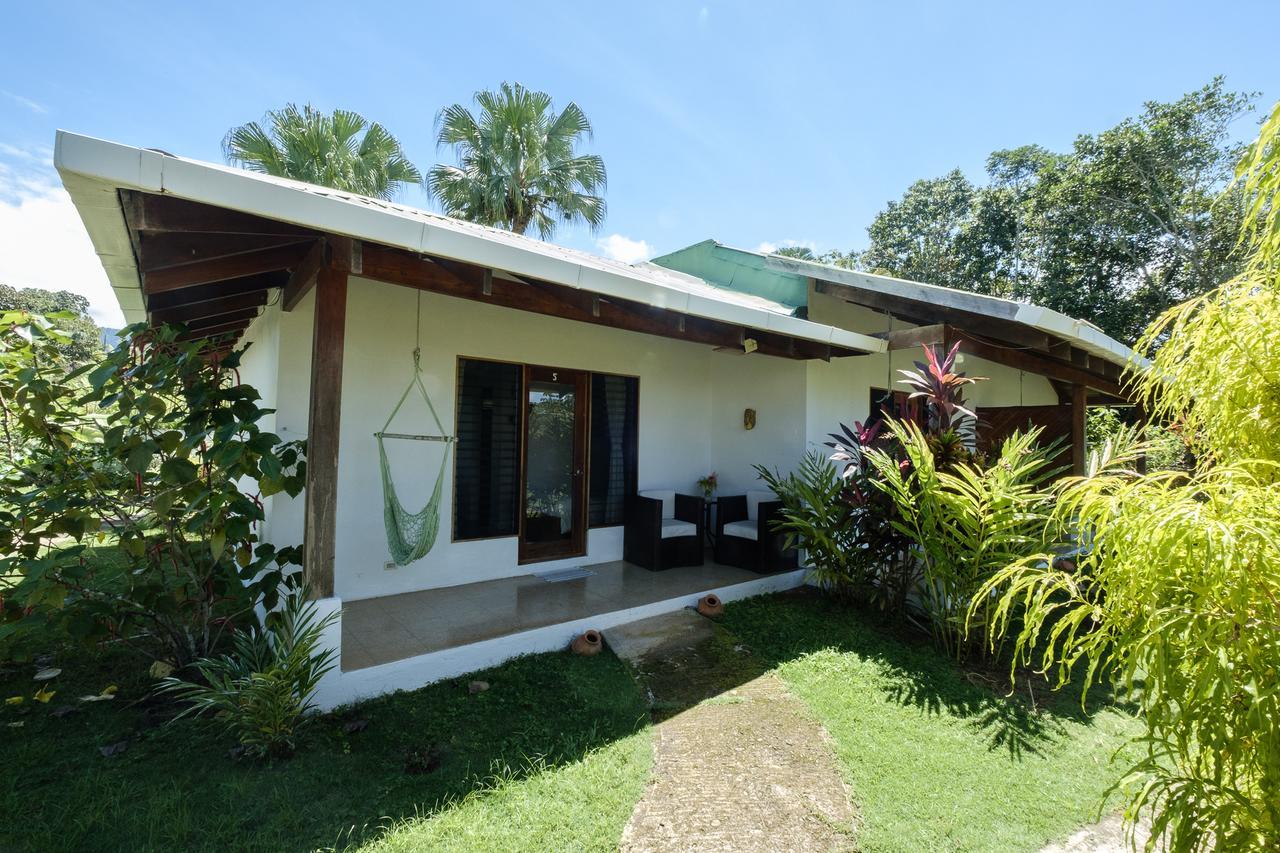 Hotel Lookout Playa Tortuga Ojochal Exterior foto